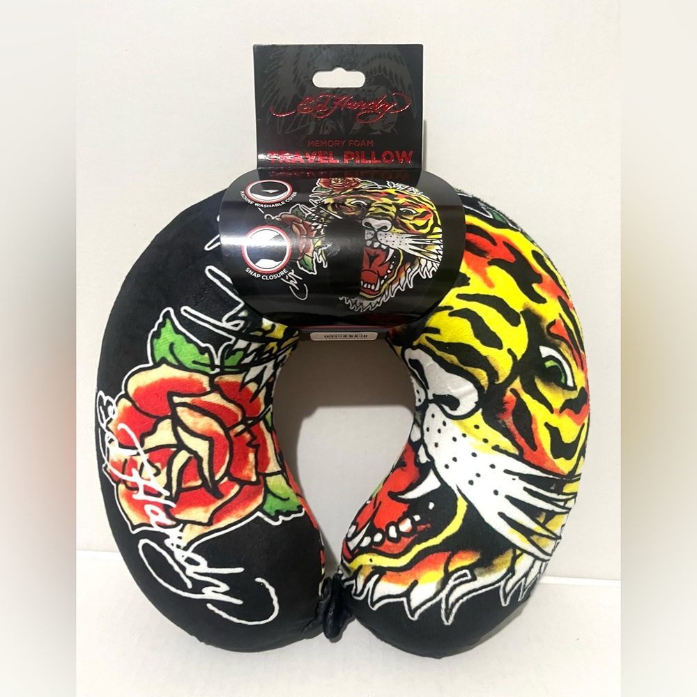 Ed Hardy Black and Yellow Tiger Travel Pillow - Picture 4 of 5
